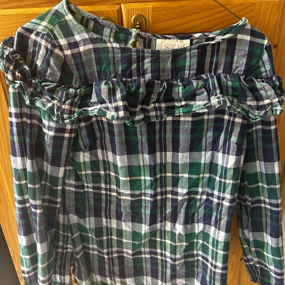 Sail to sable green flannel ruffle shirt. Size xsmall.